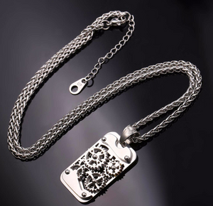 GEAR ROTATABLE PENDANT & NECKLACE